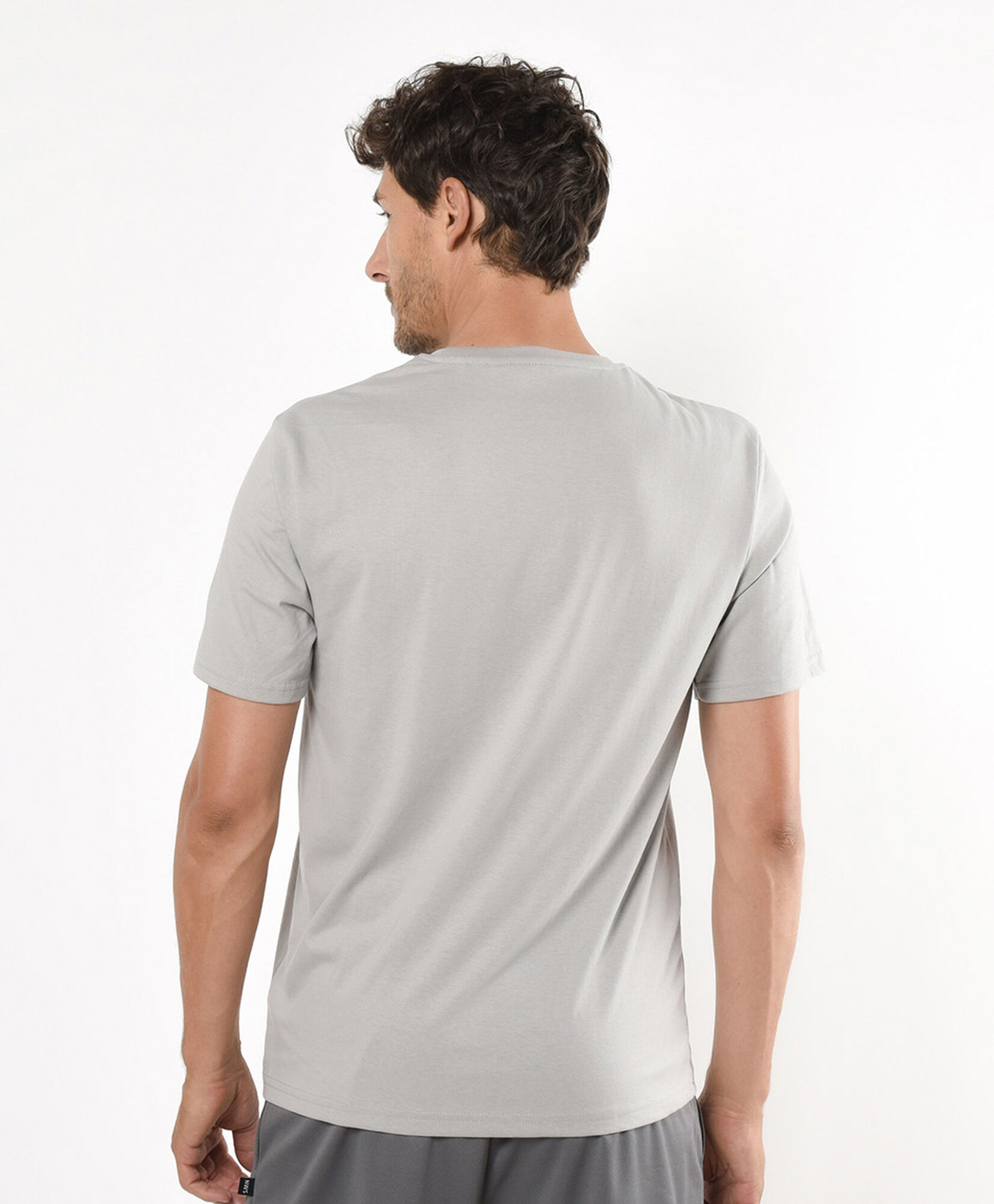 Polera deportiva hombre estampado bosque Polera deportiva hombre estampado bosque