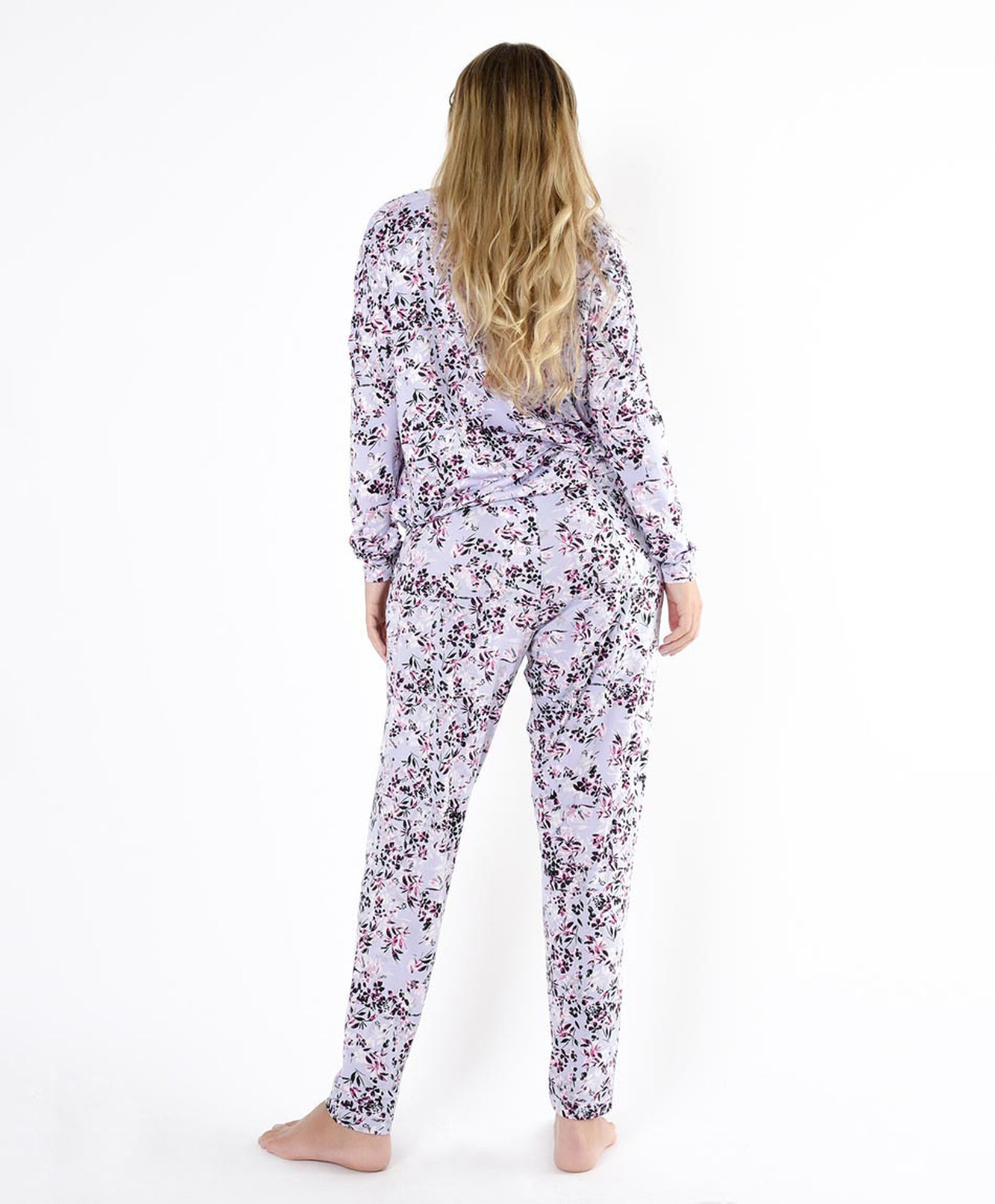 Pijama mujer floreado lila Pijama mujer floreado lila