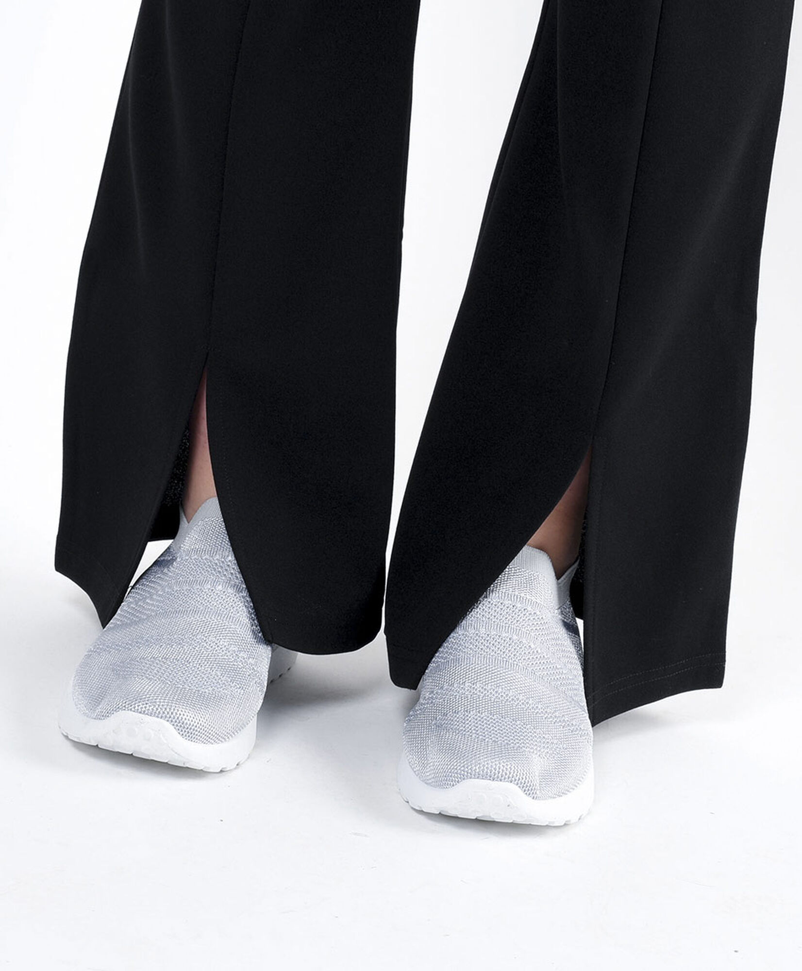 Pantalón mujer basta abierta flare Pantalón mujer basta abierta flare