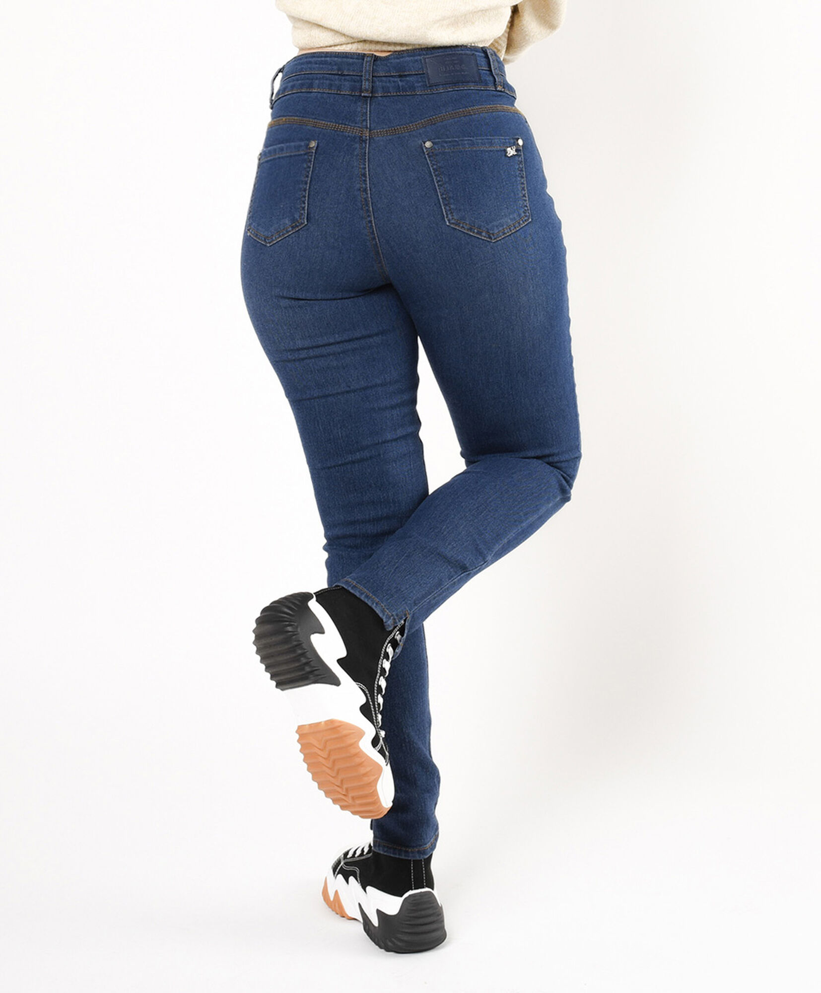 Jeans mujer tiro alto clásico Jeans mujer tiro alto clásico