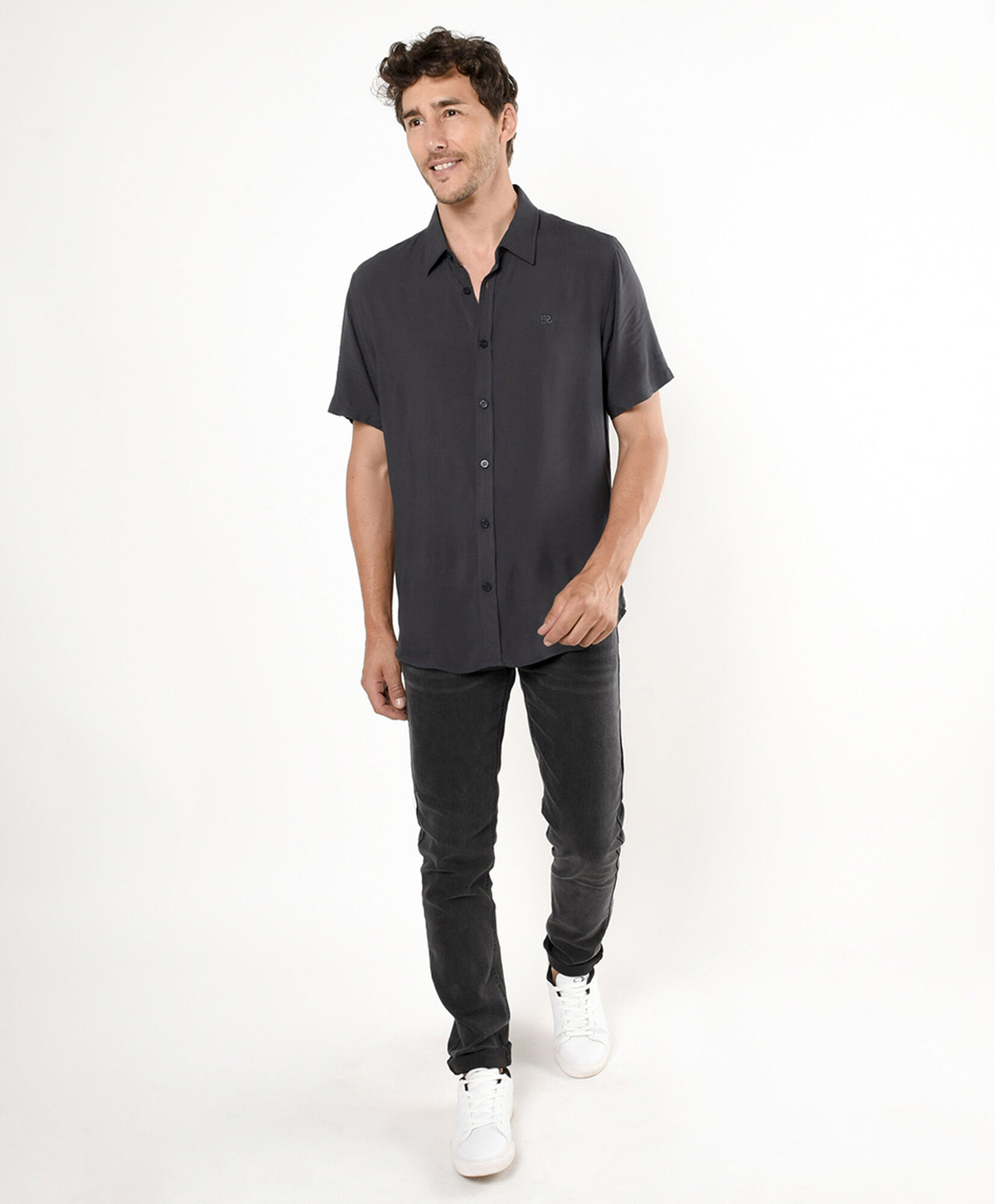 Camisa hombre lisa colores neutros Camisa hombre lisa colores neutros