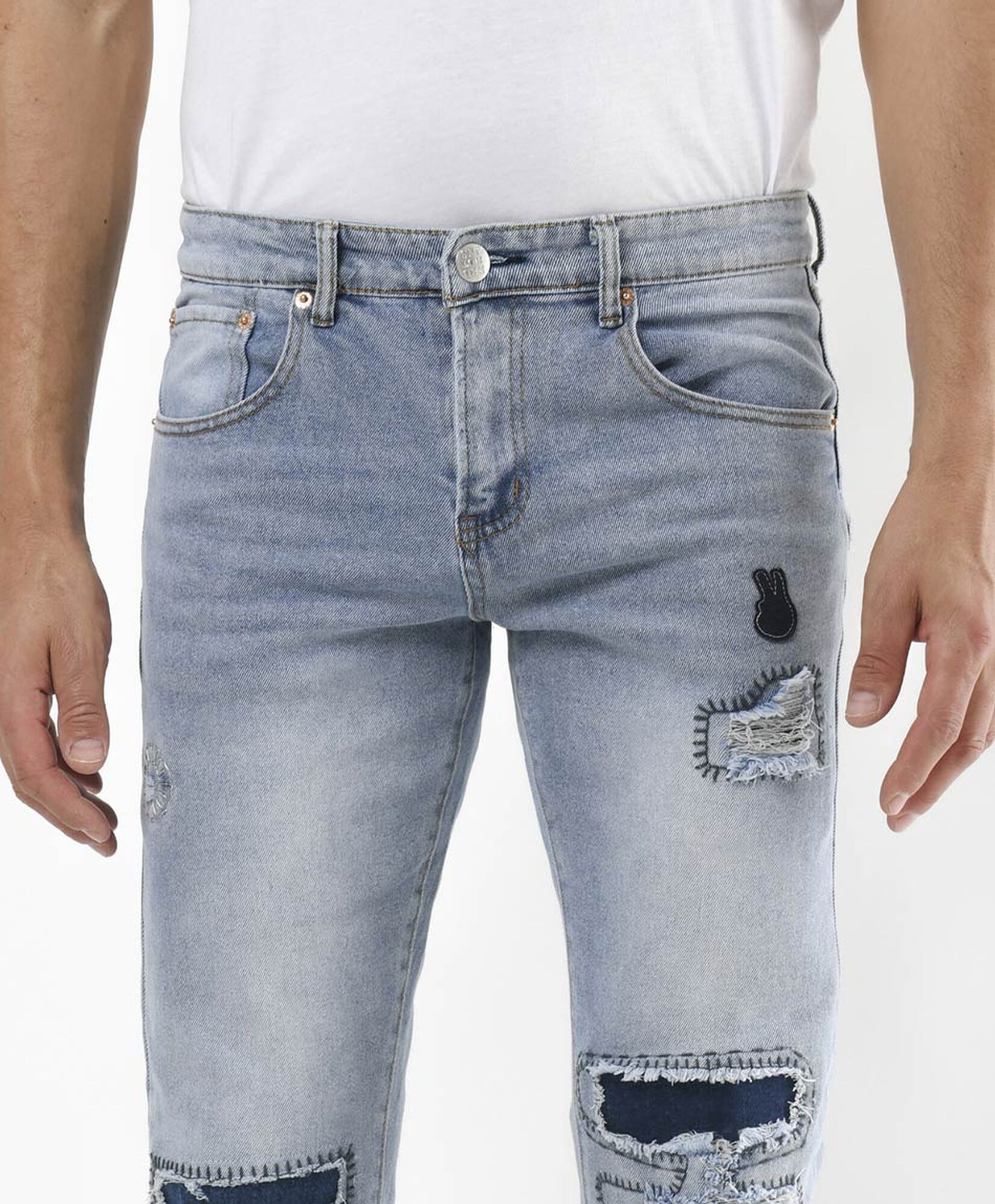 Jeans hombre parches y bordados skinny fit Jeans hombre parches y bordados skinny fit