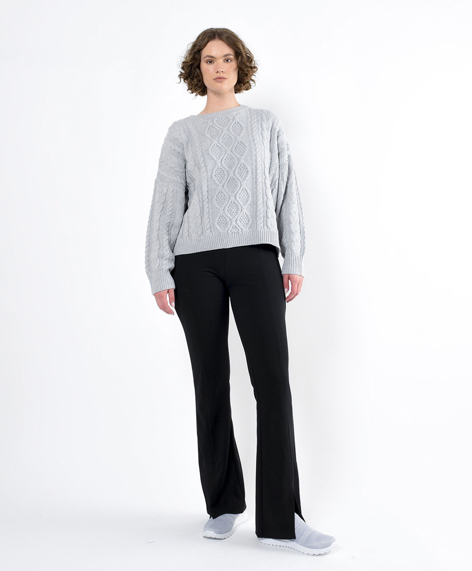 Pantalón mujer basta abierta flare Pantalón mujer basta abierta flare