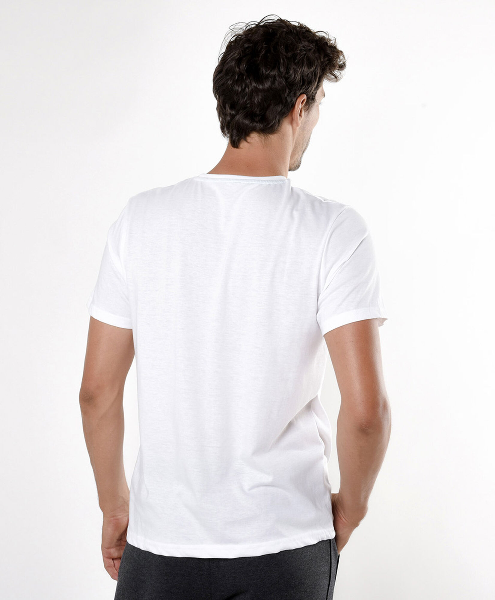 Polera deportiva hombre dream big Polera deportiva hombre dream big