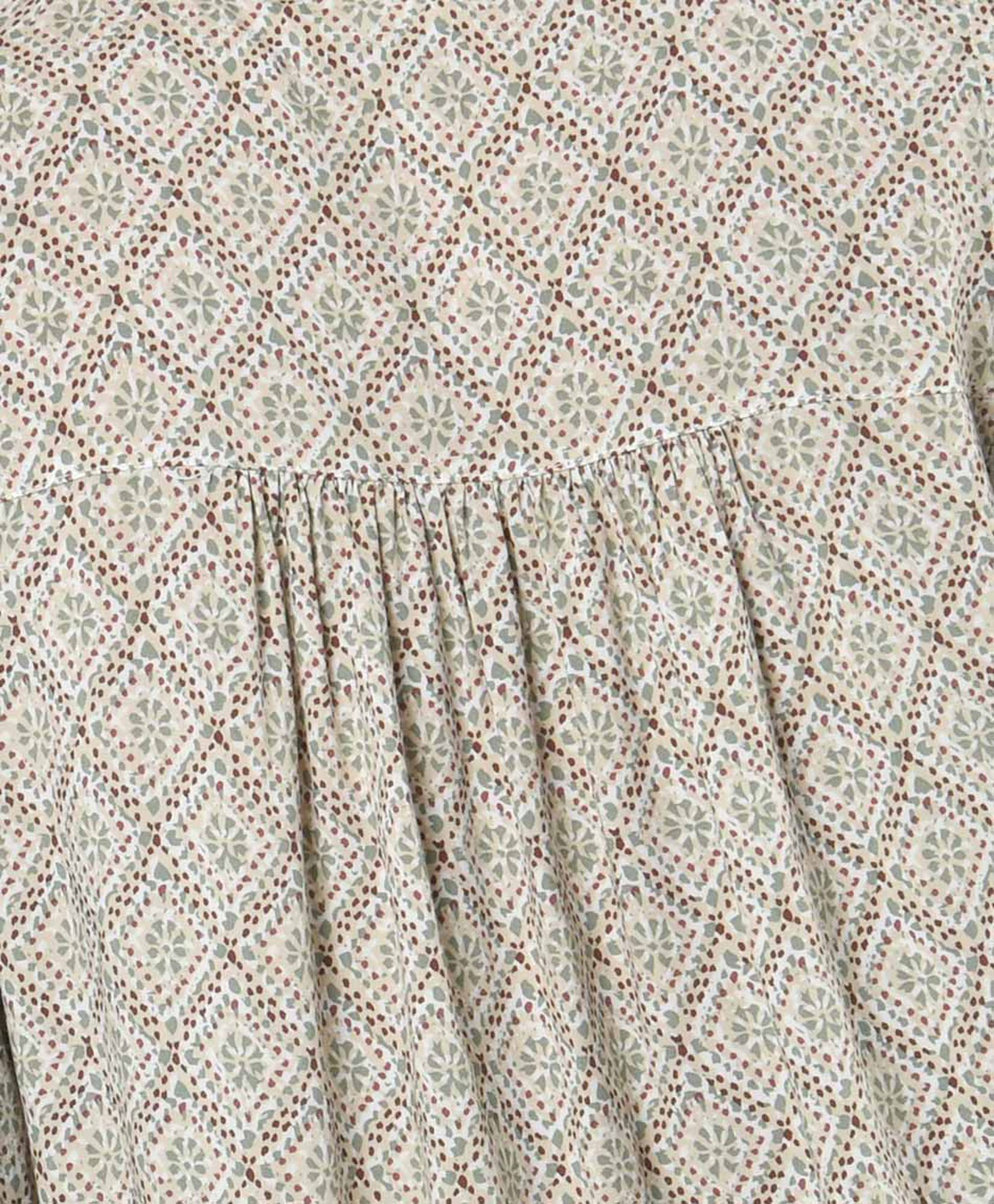 Blusa mujer englobada estampada Blusa mujer englobada estampada