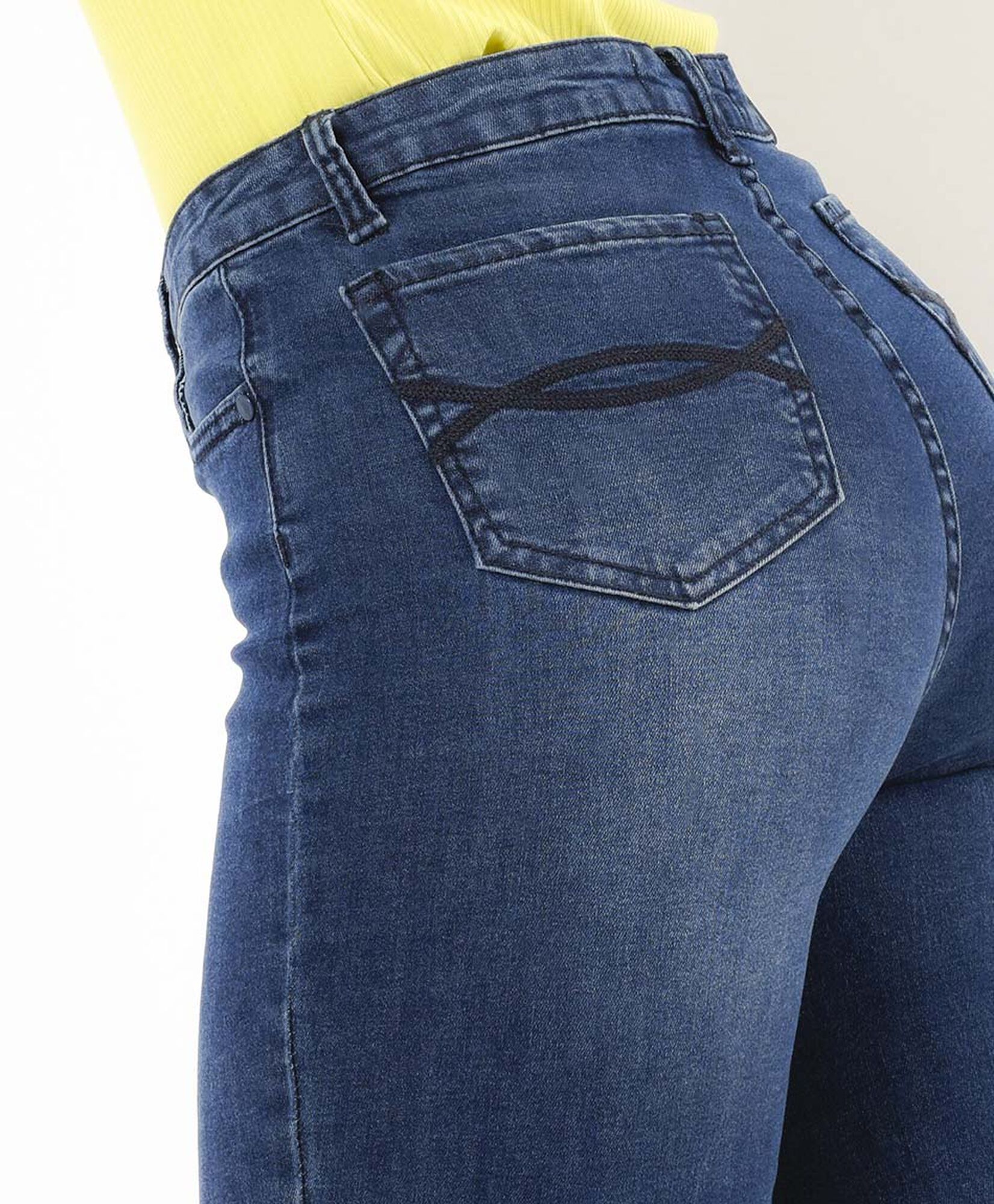 Jeans mujer lisos flare Jeans mujer lisos flare