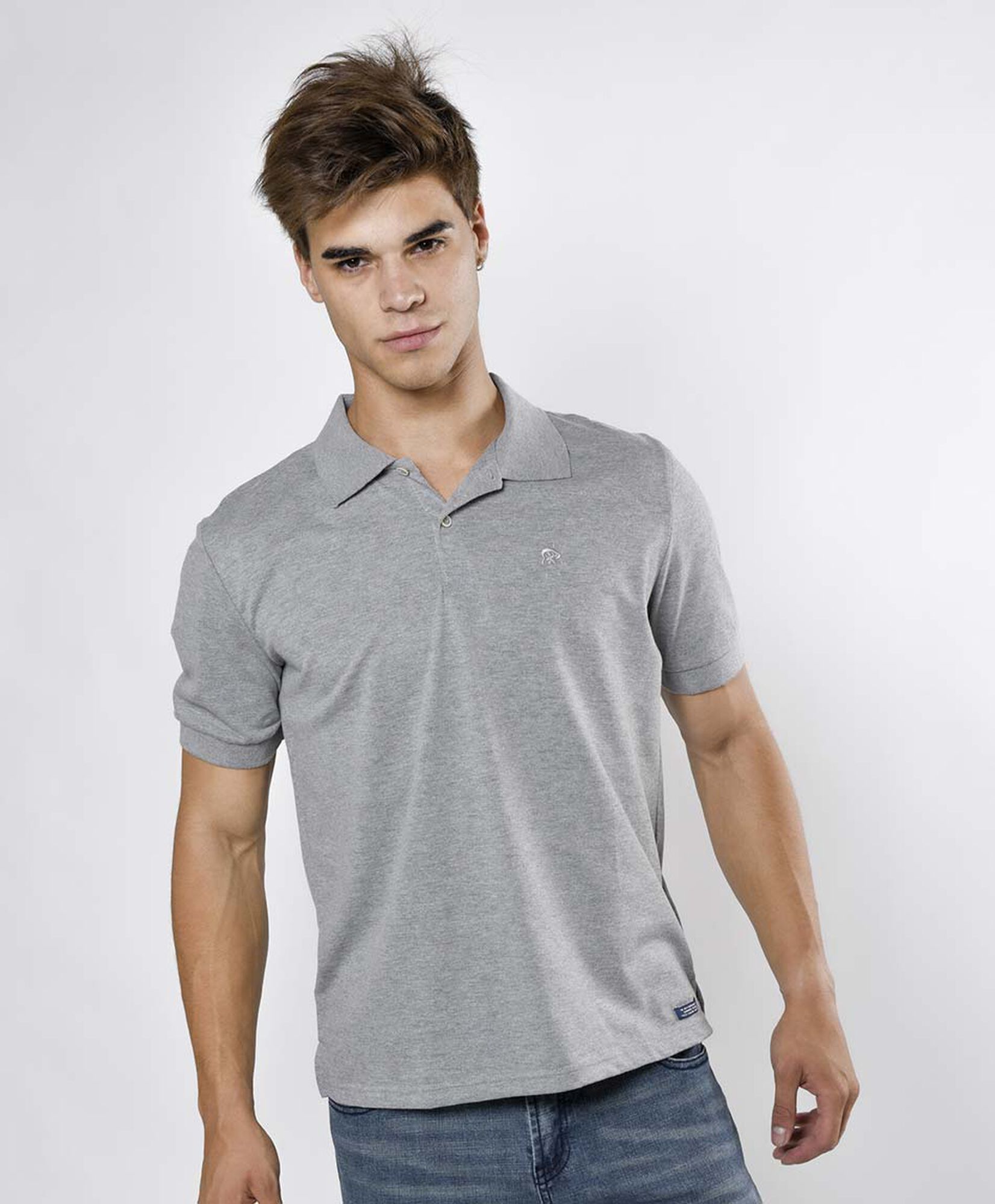 Polera hombre lisa cuello piqué Polera hombre lisa cuello piqué