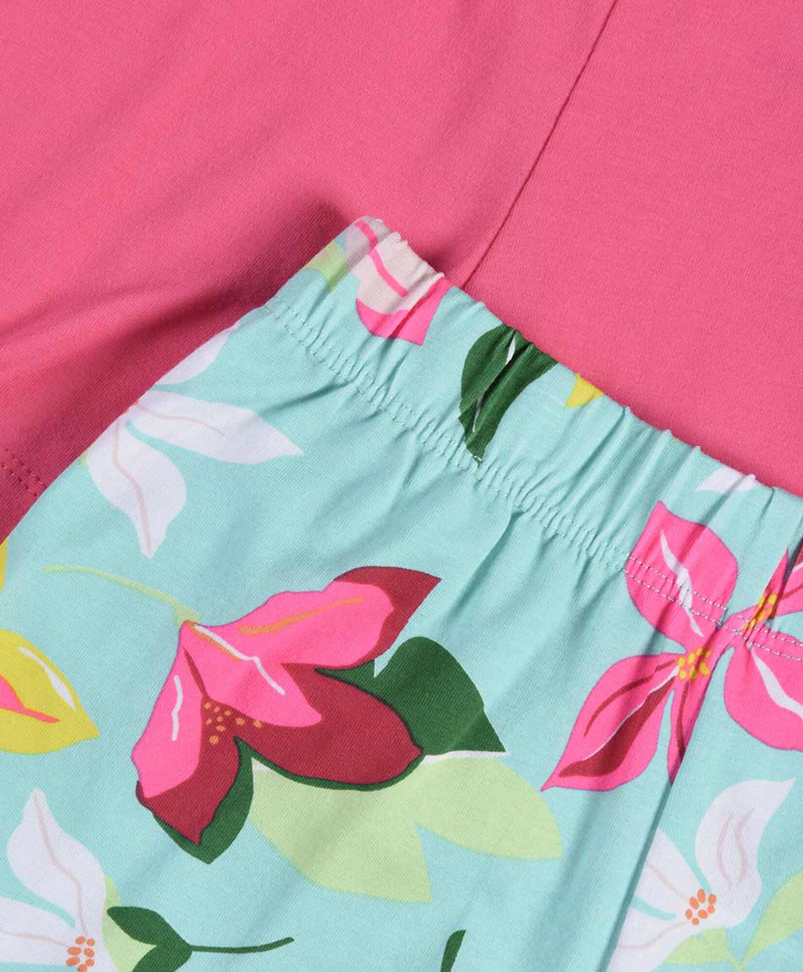 Pack 2 short niña tropical y fucsia Pack 2 short niña tropical y fucsia
