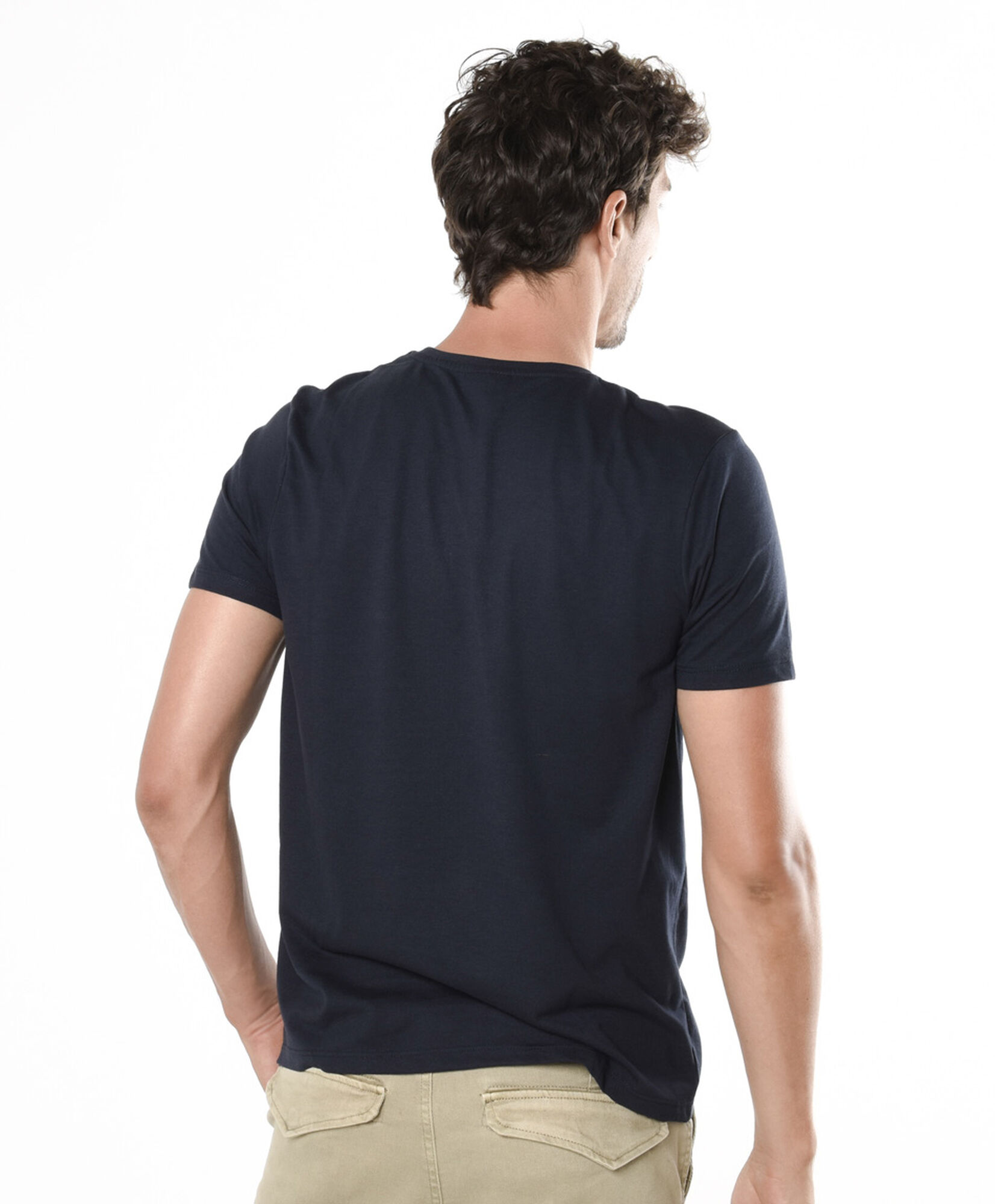 Polera hombre estampado auto Polera hombre estampado auto