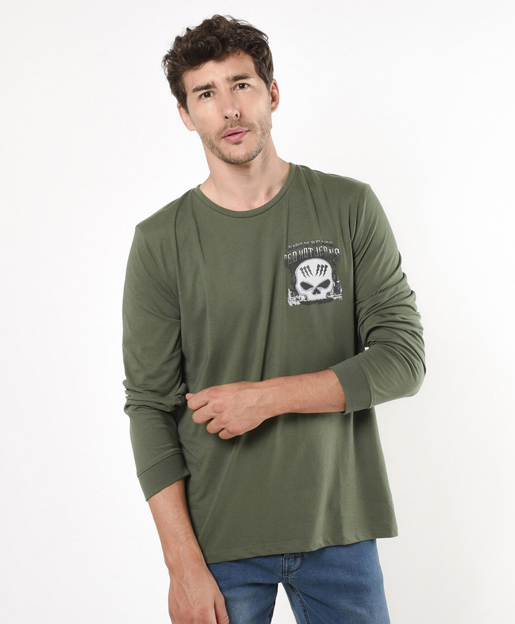 Polera hombre doble estampado calavera Polera hombre doble estampado calavera