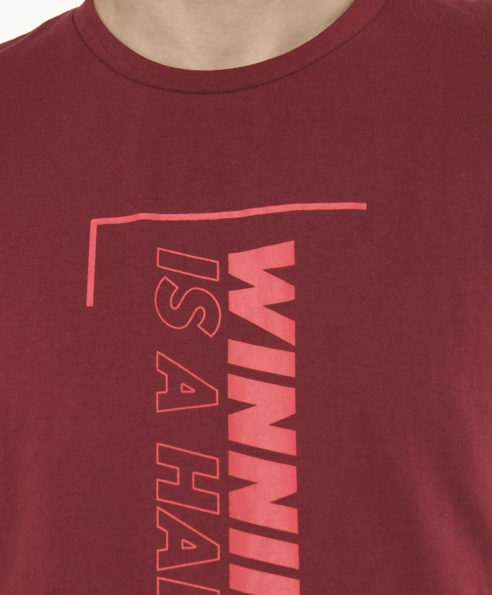 Polera deportiva hombre texto Polera deportiva hombre texto