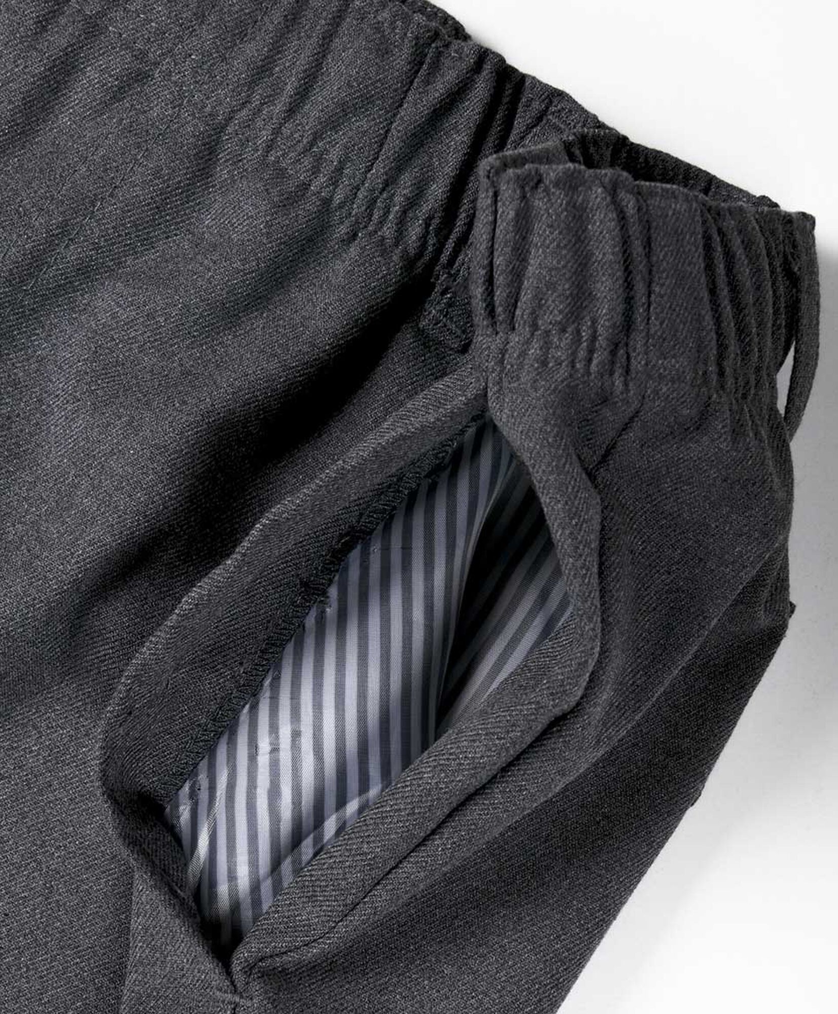 Pantalón escolar jogger Pantalón escolar jogger