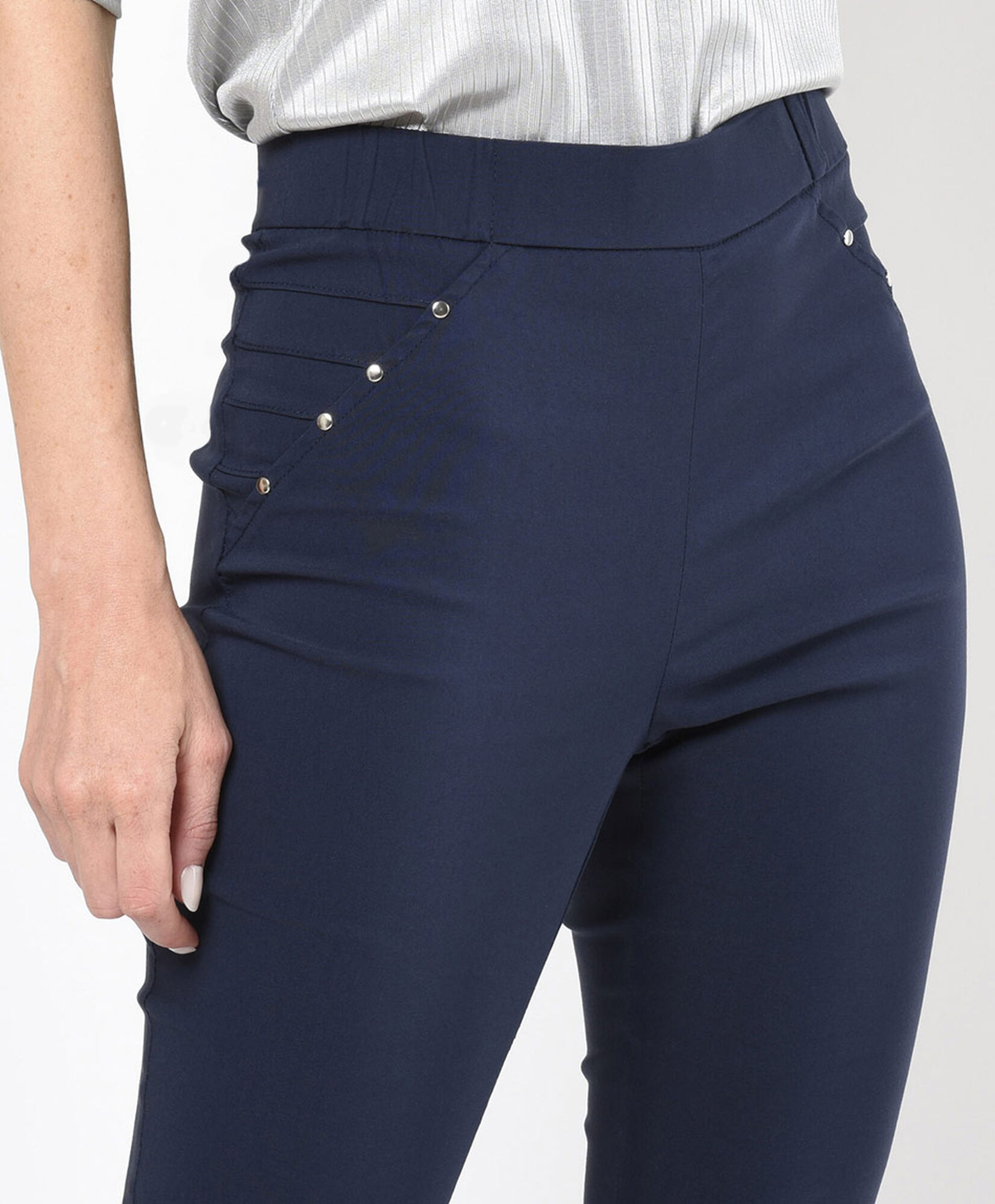 Pantalón mujer tachitas skinny fit Pantalón mujer tachitas skinny fit