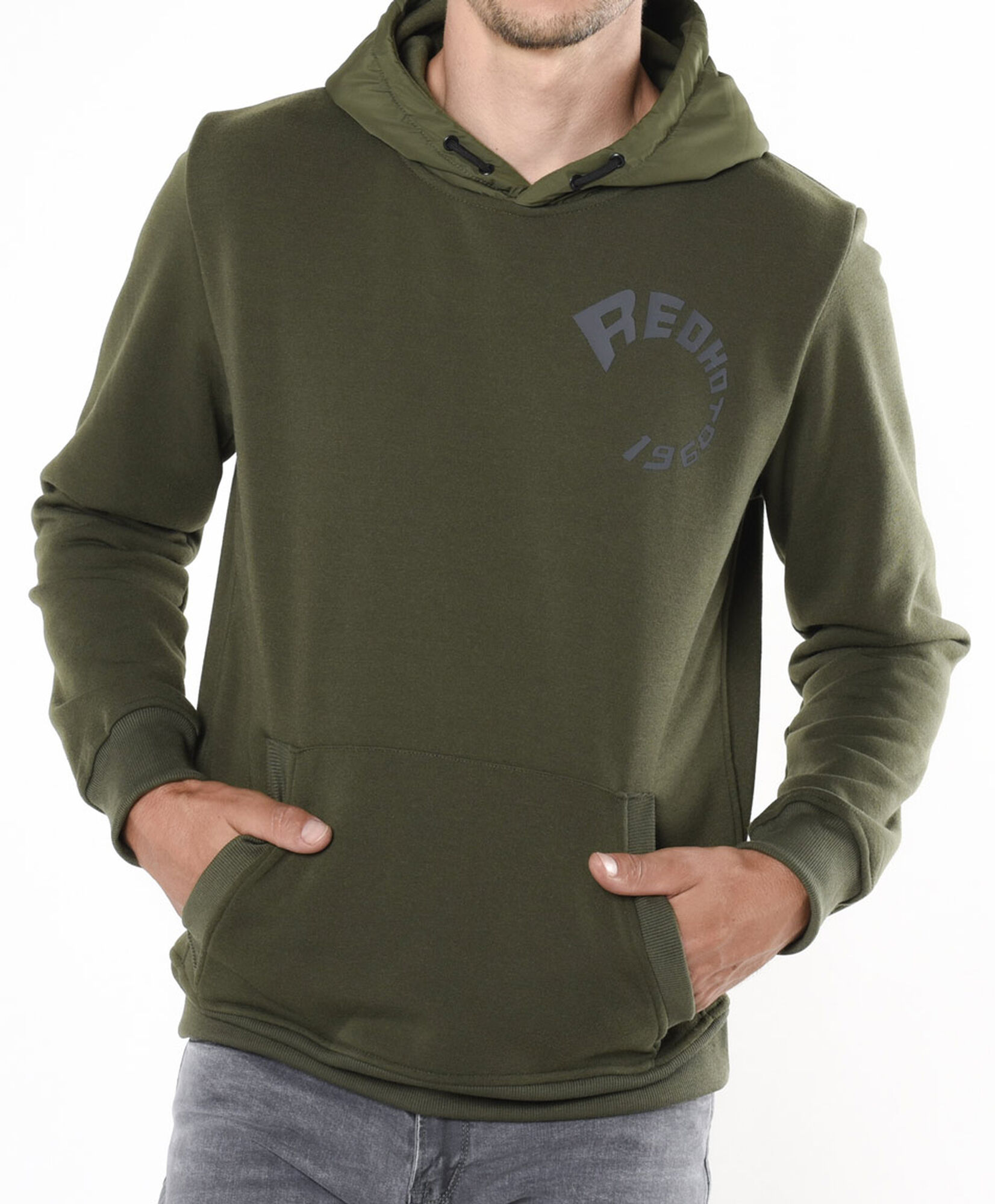 Polerón hombre liso con gorro Polerón hombre liso con gorro