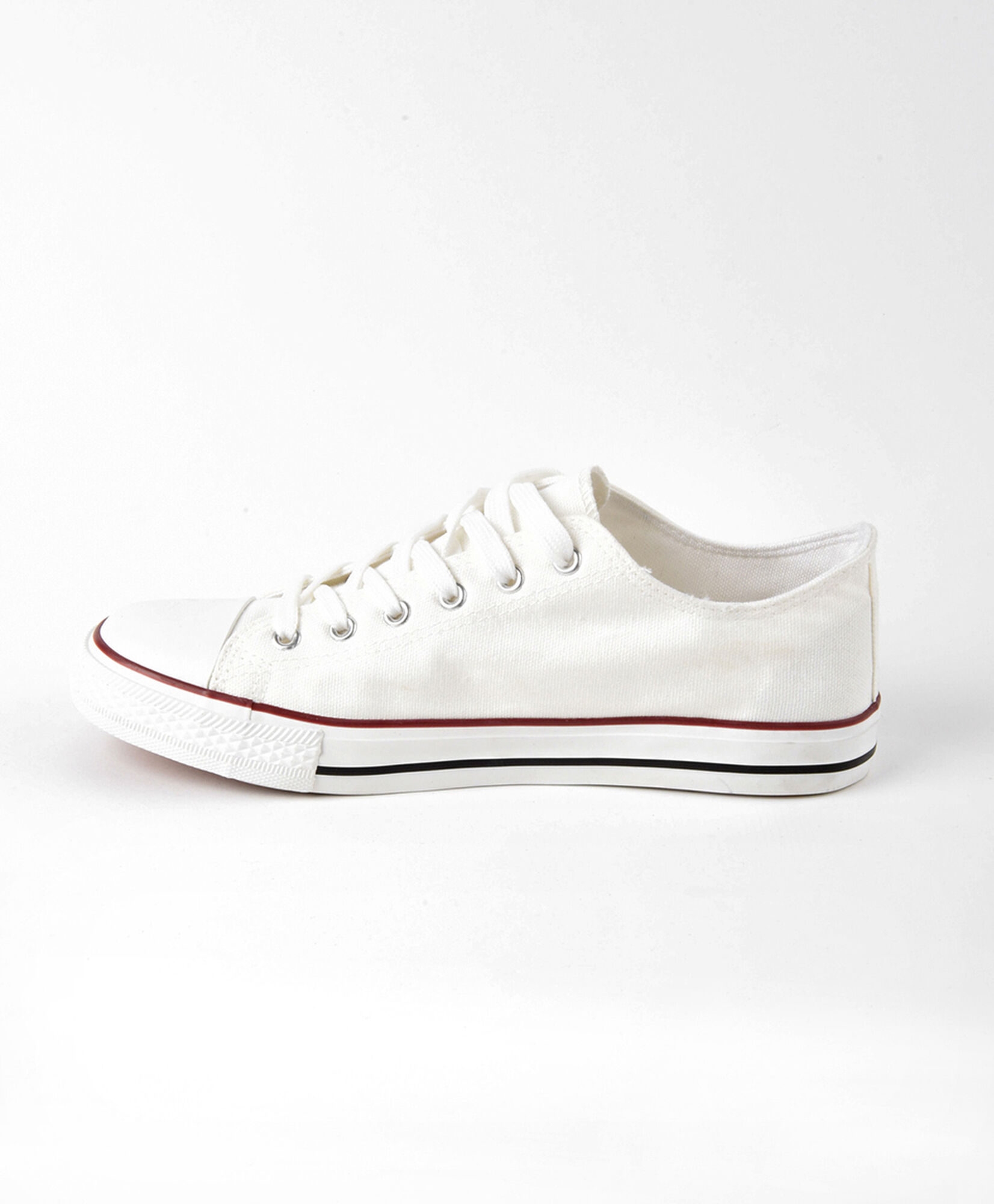 Zapatilla hombre caña baja Zapatilla hombre caña baja