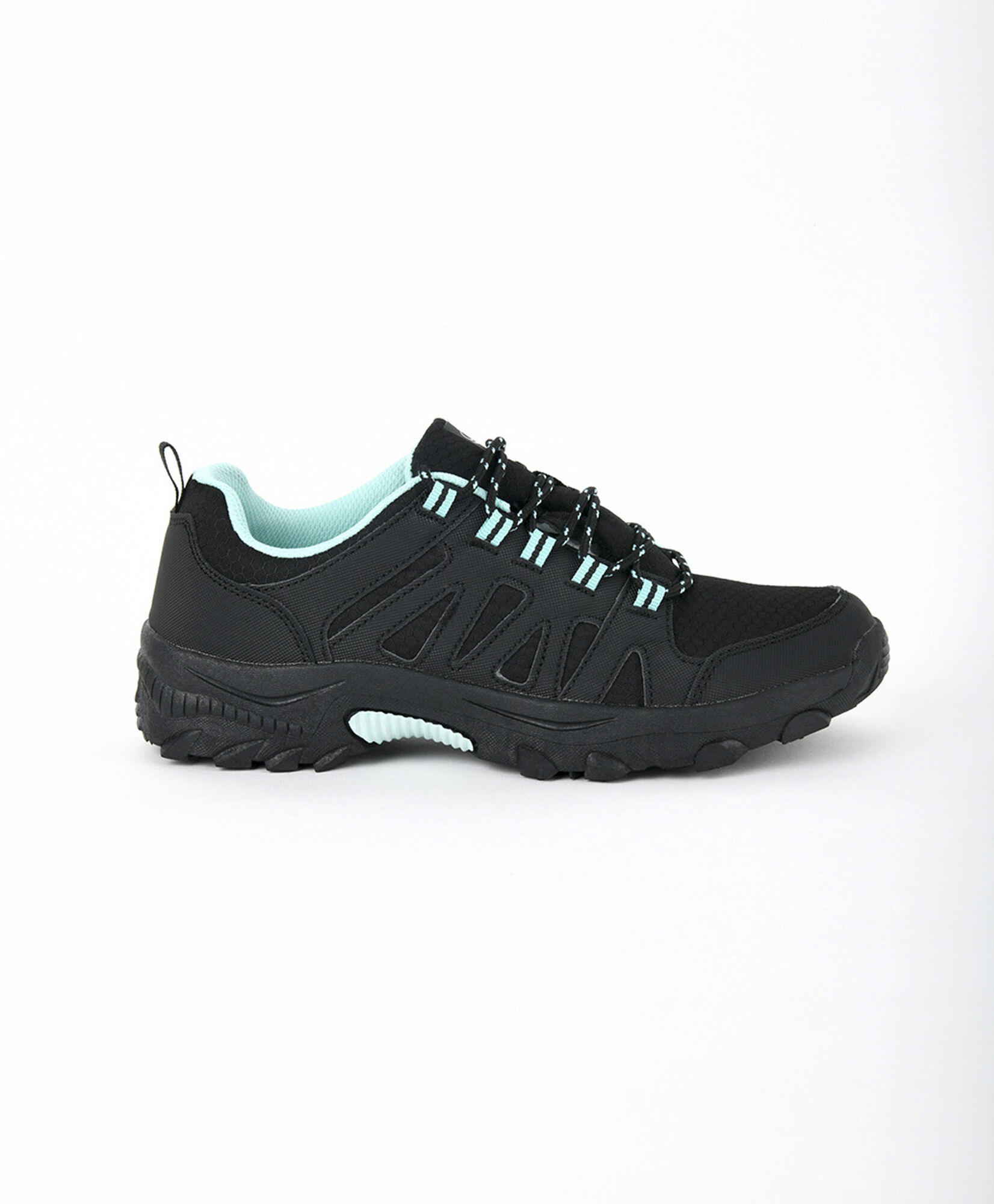 Zapatilla mujer outdoor Zapatilla mujer outdoor