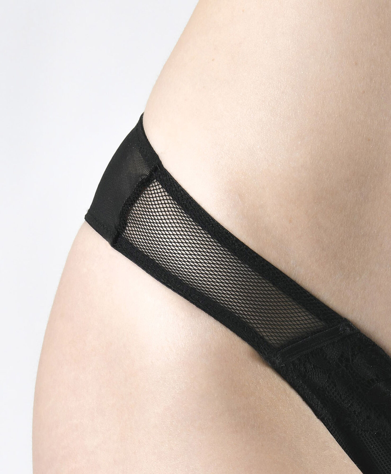Tanga mujer encaje y transparencia Tanga mujer encaje y transparencia