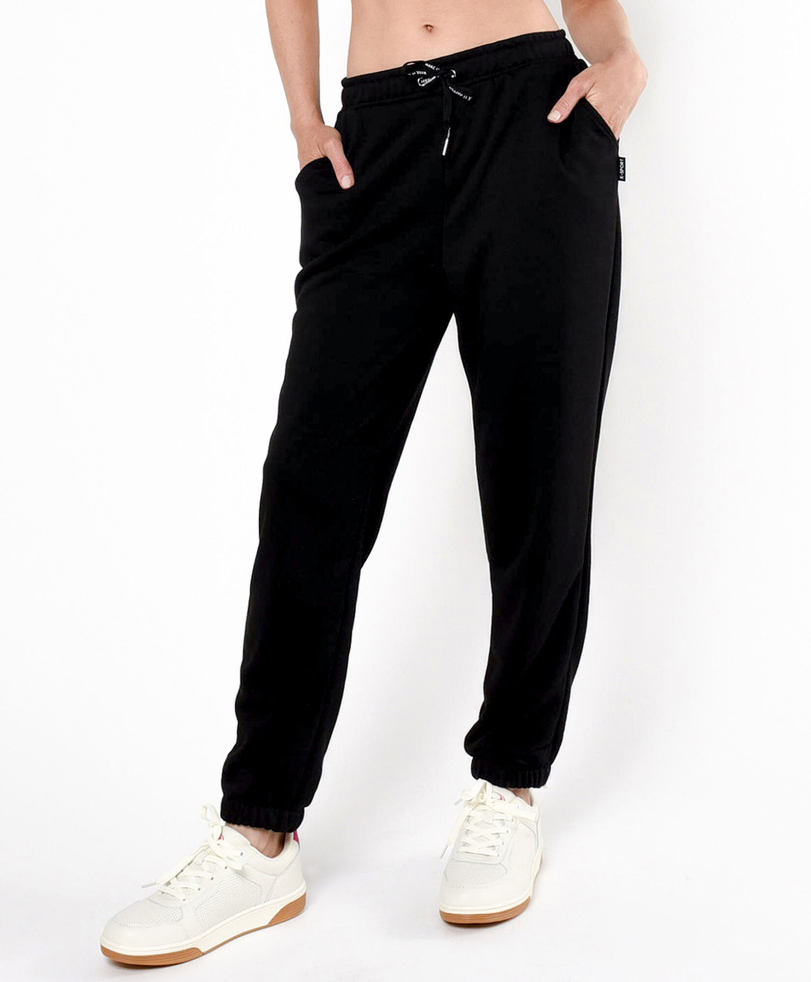 Pantalón de buzo mujer liso clásico Pantalón de buzo mujer liso clásico